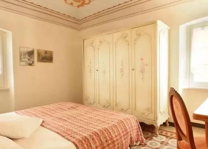 Affittacamere I Fiori Di Miranda 2*